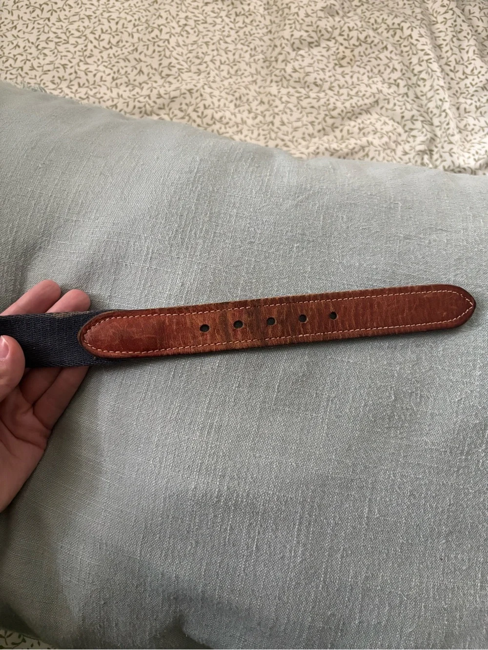 Tommy Hilfiger Vintage Style Belt Men’s Size 38 Navy Brown Leather Brass